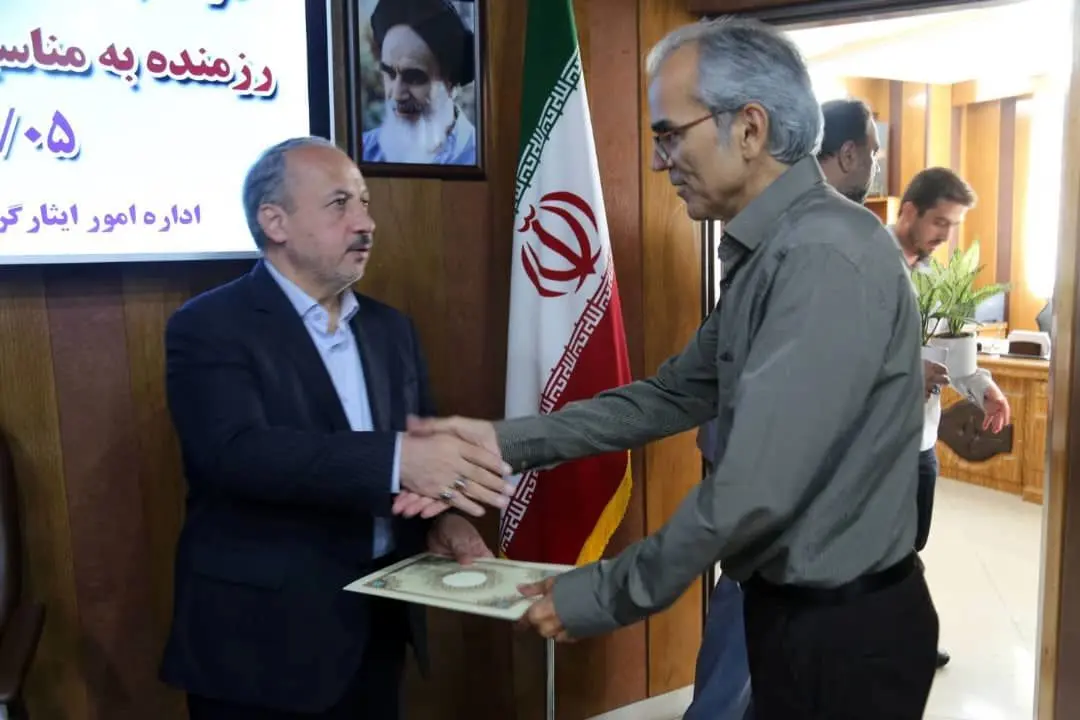 در حد توان اشاعه دهنده ادبیات و فرهنگ دفاع مقدس باشیم