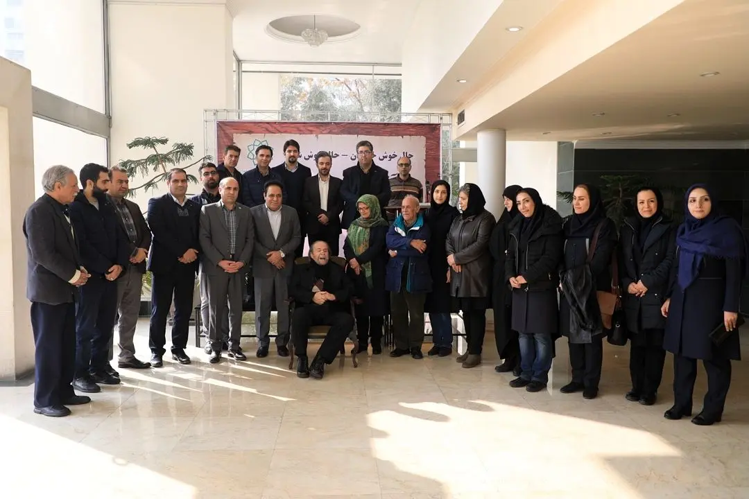 آئین رونمائی اولین کتابخانه همسایگی در منطقه دو

