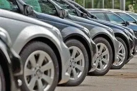 عرضه‌ هفتگی خودروسازان با هدف کاهش التهاب‌ بازار خودرو