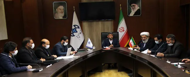 جلسه کارگروه ویژه بسیج کارمندی دانشگاه‌های استان قم

