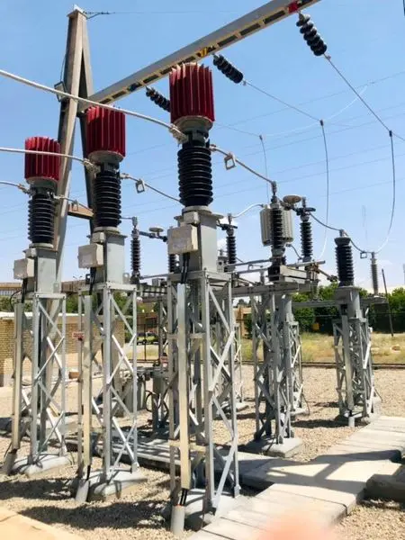 فیدر خط ۶۳ به۲۰ کیلوولت دانشگاه بوعلی در استان همدان برقدارشد