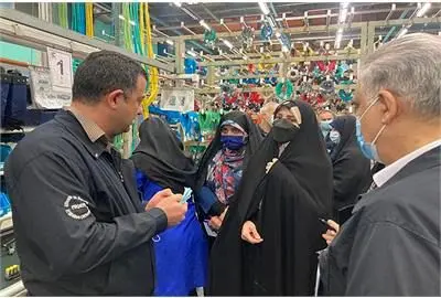 مشاور وزیر تعاون، کار و رفاه اجتماعی در امور بانوان و خانواده از شرکت کروز بازدید کرد
