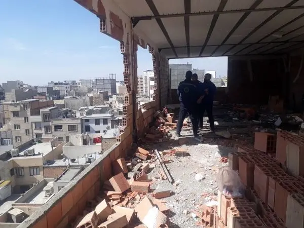 1500 متر مربع اضافه طبقات ساختمان های منطقه 19حذف و رفع خلاف شد