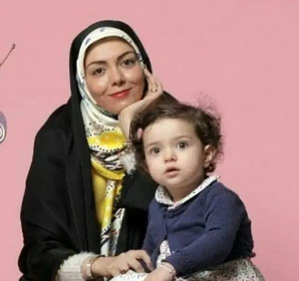 عکس آتلیه ای مجری مشهور و دخترش
