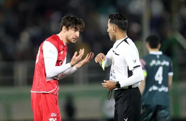 محرومیت داور ذوب آهن - پرسپولیس