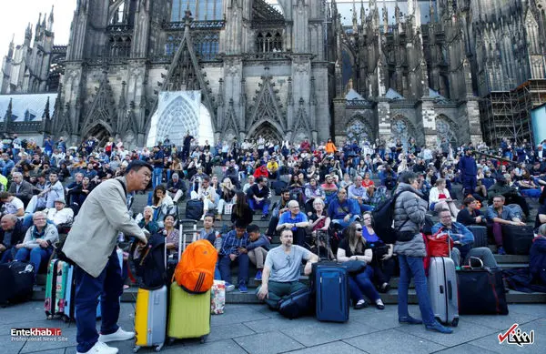 مسافران خارج از قطار پس از کشف بسته مشکوک+عکس