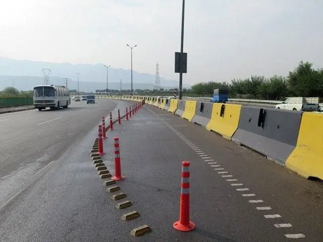 ایمن سازی معابرمنطقه15 با بهسازی و نصب تجهیزات ترافیکی

