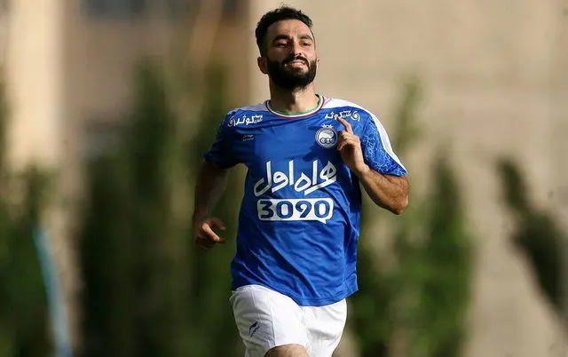 از هواداران‌مان عذرخواهی می‌کنم