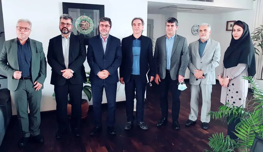 فصل نوینی از همکاری بیمه رازی با کارگزاران رسمی بیمه آغاز شد

