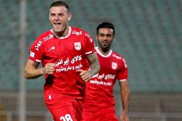 استوکس در فهرست هت تریک بازیکنان در تاریخ لیگ برتر