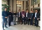 تقدیر شعبه سمنان از نماینده برتر فروش در رشته عمر و پس‌انداز

