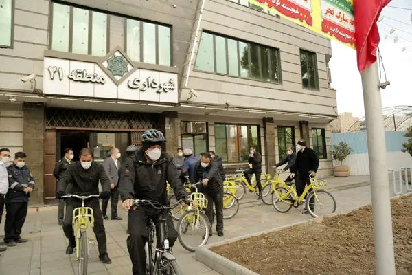 رکاب زنی شهردار و مدیران و بررسی موضوعات ناحیه یک منطقه 21