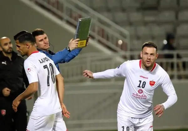اخراج مهاجم خارجی پرحاشیه از پرسپولیس! +عکس