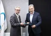 تغییر سیاست بانک به سمت بانکداری خرد با هدف افزایش سهم بازار