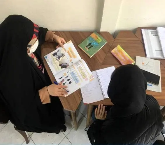 ارائه خدمات اجتماعی و آموزشی به فرزندان خانواده های آسیب دیده در منطقه ۱۳

