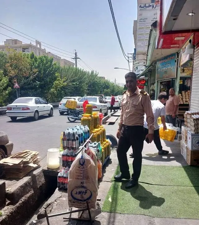 طرح ساماندهی اصناف و مشاغل مزاحم در دو محور ده حقی و ابوذر اجرا شد