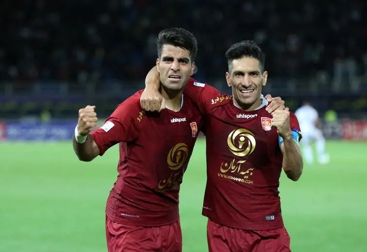 گزارش تصویری دیدار تیم های شهر خودرو و پرسپولیس
