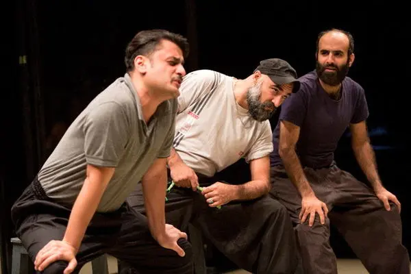 «عند از مطالبه» در تئاتر شهرزاد به روی صحنه می رود