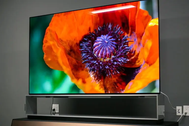 ال‌جی در فراسوی محدودیت‌های تلویزیون OLED