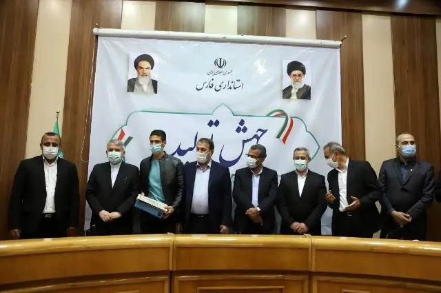 به مدال آوران استان فارس در المپیک به ترتیب ۵۰ ، ۳۵ و ۲۱ سکه طلا اهدا خواهد شد