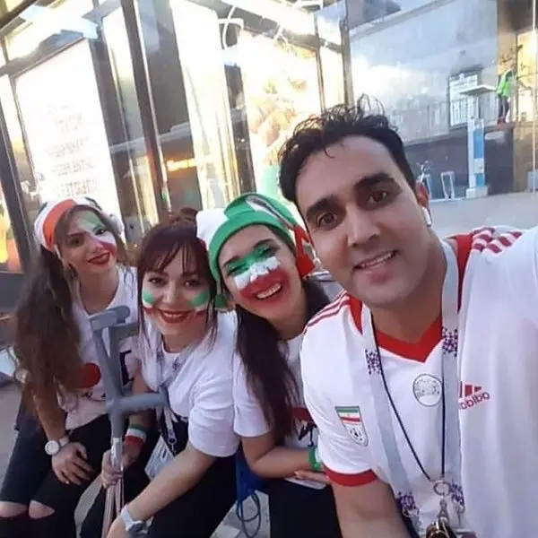 پوریا پورسرخ و دختران ایرانی با ظاهری عجیب و غریب در روسیه+عکس