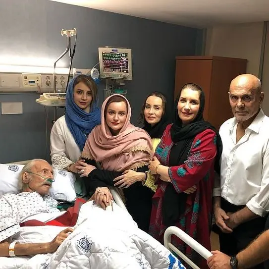 عیادت جمشید هاشم پور، نعیمه نظام دوست، فریبا کوثری و... از  جمشید مشایخی+عکس