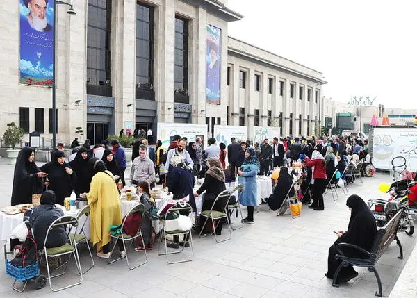 میدان راه آهن به دیار سلامت تبدیل شد