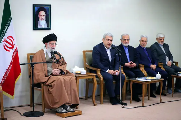 شتاب حرکت علمی کشور نباید کاهش یابد و یا متوقف شود