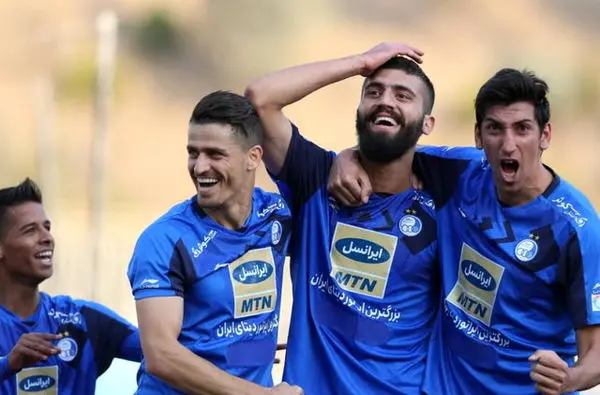 برد استقلال مقابل نارنجی پوشان/ سایپا 1 - 2 استقلال تهران 