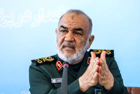 حضور دشمن در منطقه برای ما فرصت ساز شد

