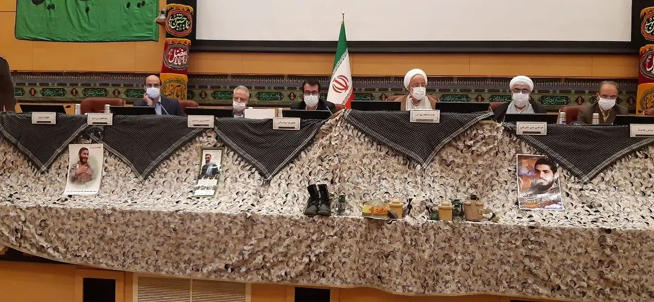 دفاع مقدس انقلاب و کشور را بیمه کرد
