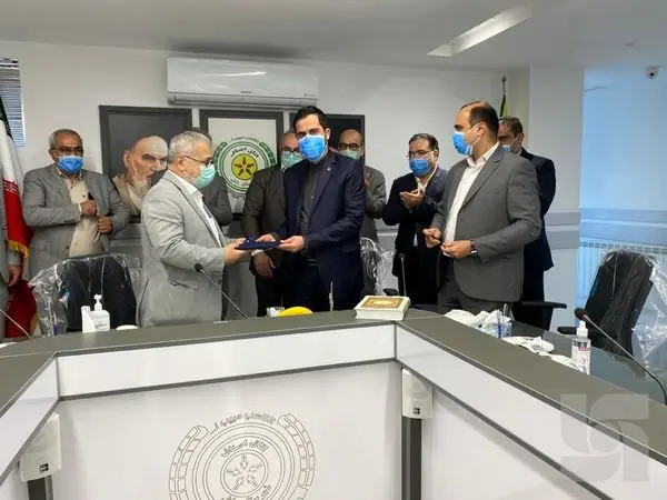 امضای تفاهمنامه همکاری بیمه های میان بیمه سرمد و اصناف بابل