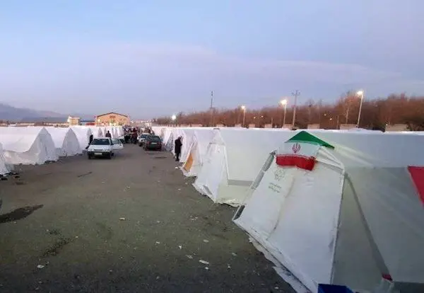 کمپ ویژه زلزله زدگان در خوی احداث شد