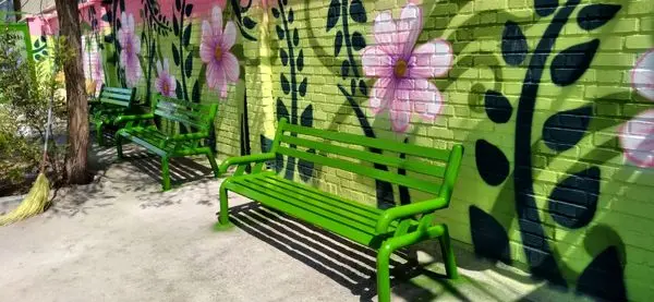 اجرای طرح رنگ آمیزی و شادابسازی مدارس منطقه 19 در آستانه ماه مهر