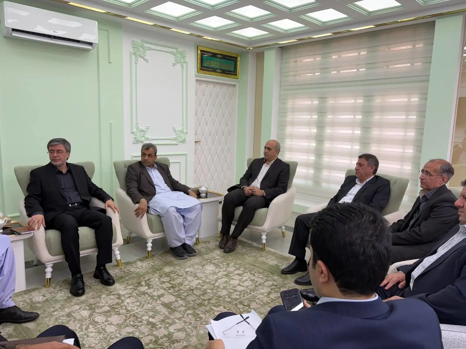 سفر نماینده ویژه وزیر اقتصاد به استان سیستان و بلوچستان 

