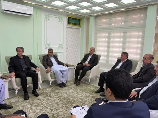 سفر نماینده ویژه وزیر اقتصاد به استان سیستان و بلوچستان 

