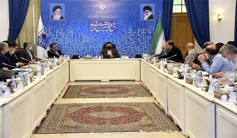 تاکید وزیر ارتباطات به مقررات گذاری در حوزه فناوری اطلاعات
