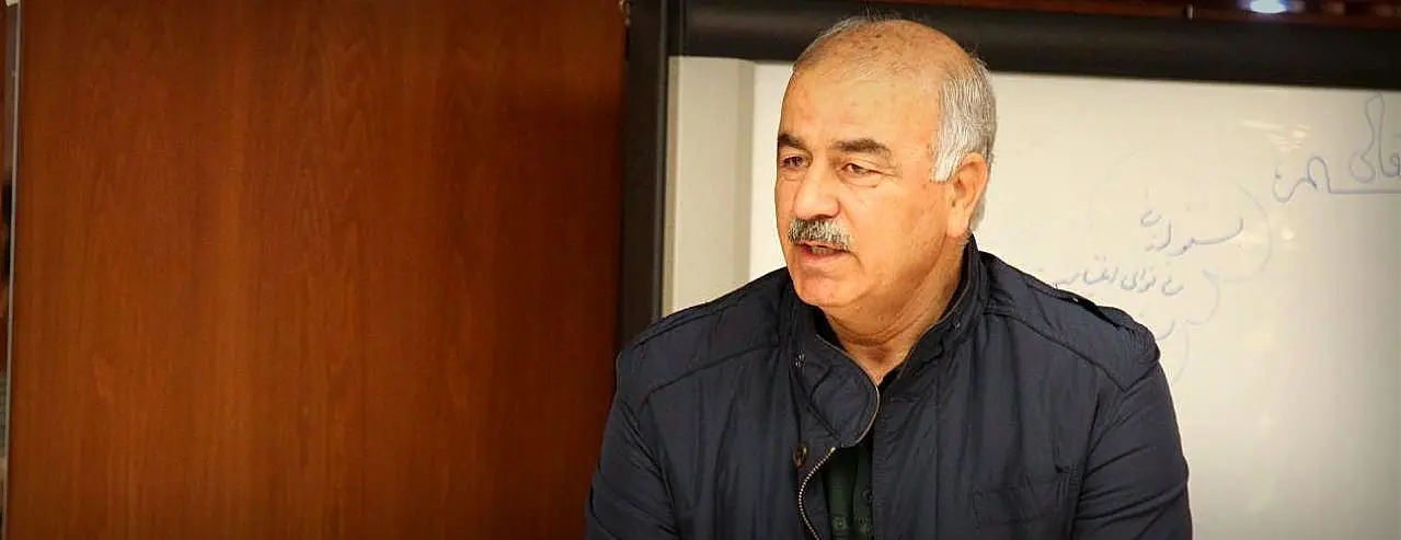 باید به موفقیت لیکنز کمک کنیم