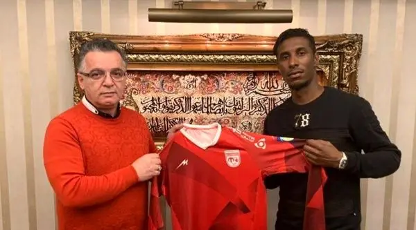 ستاره سابق میلان به تراکتورسازی پیوست