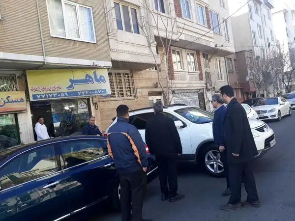 رفع سد معبر نمایشگاه های خودرو در منطقه 13