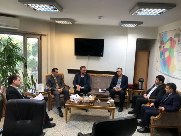 بررسی زمینه های همکاری مشترک فیمابین سازمان نوسازی شهر تهران و سازمان شهرداریها و دهیاری کشور