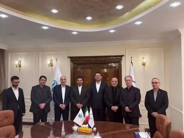 «پتروکارت» محور تفاهمنامه همکاری هلدینگ خلیج فارس و سازمان منطقه آزاد کیش