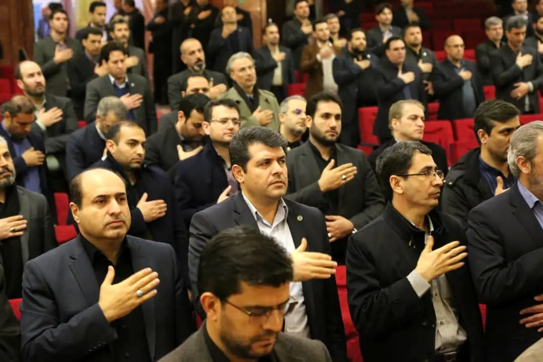 حضور پرشور همکاران بانک توسعه تعاون در مراسم بزرگداشت شهید سلیمانی

