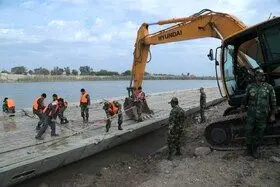 اعلام توانمندی ارتش در تولید انبوه پلهای شناور و هجومی