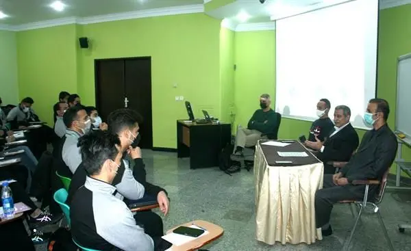 آموزش و کمک به ارتقاء سطح دانش مربیان، رسالت آکادمی ملی المپیک است