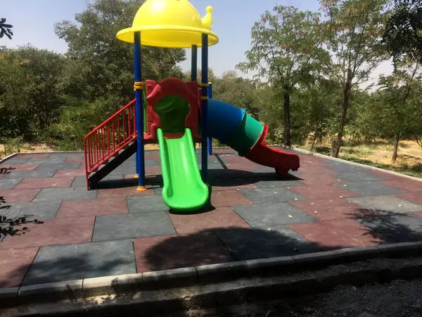 افزایش زمین های بازی کودکان در بوستان های منطقه 13