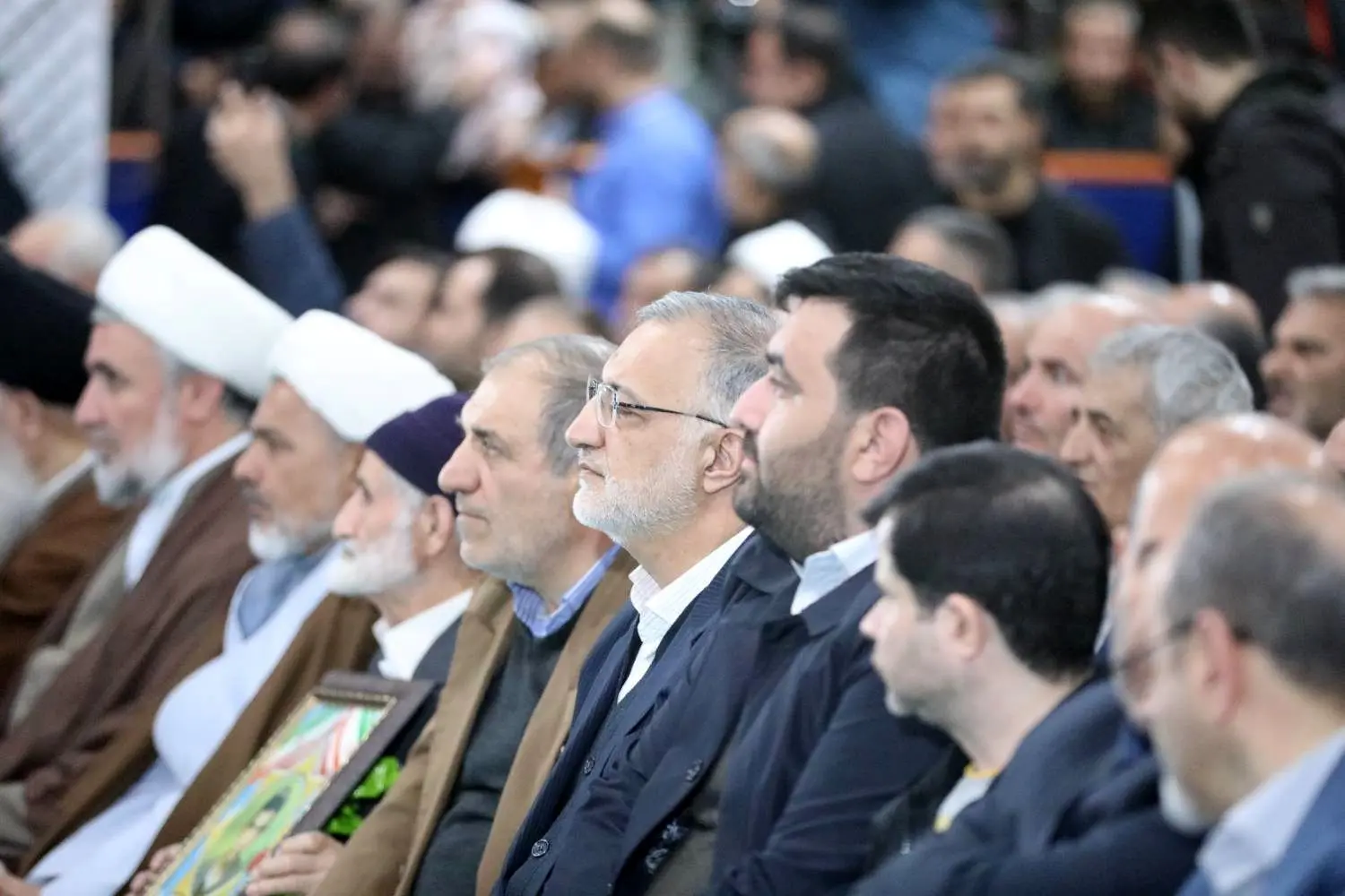 کنگره سرداران و ۷۰۰ شهید منطقه ۱۹ با حضور شهردار تهران برگزار شد

