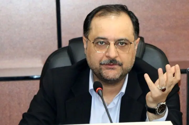 بروکراسی اداری پیچیده زاده تراکم نهادی است
