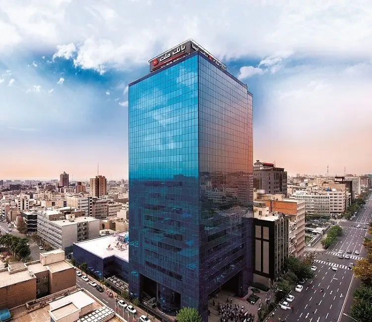 بانک ملت باز هم داراترین شرکت کشور شناخته شد
