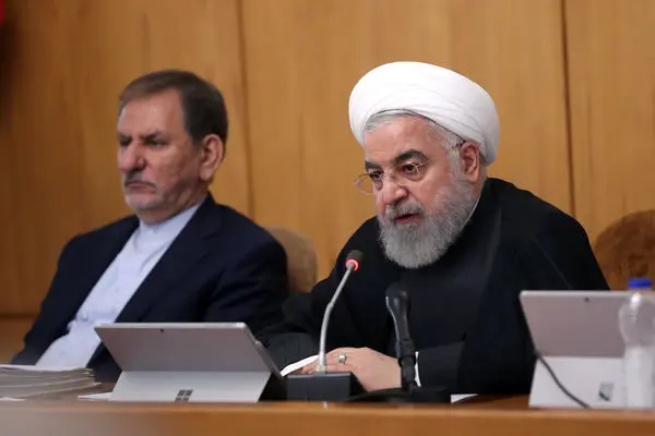 باید با دنیا تعامل داشته باشیم